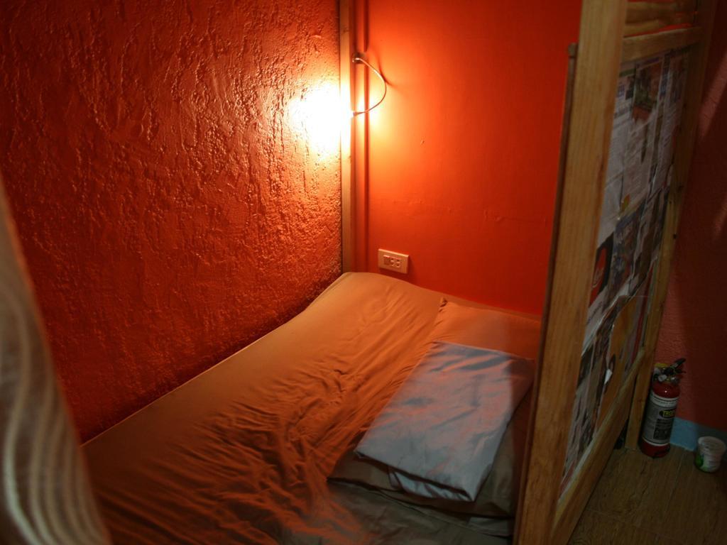 Dee Guest House Мактан Экстерьер фото