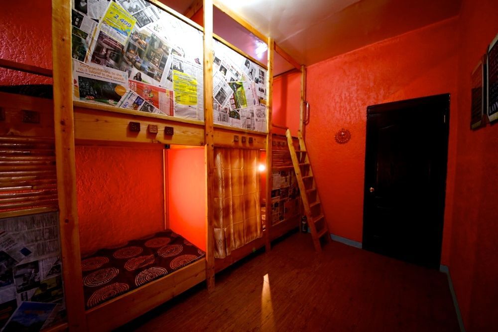 Dee Guest House Мактан Экстерьер фото