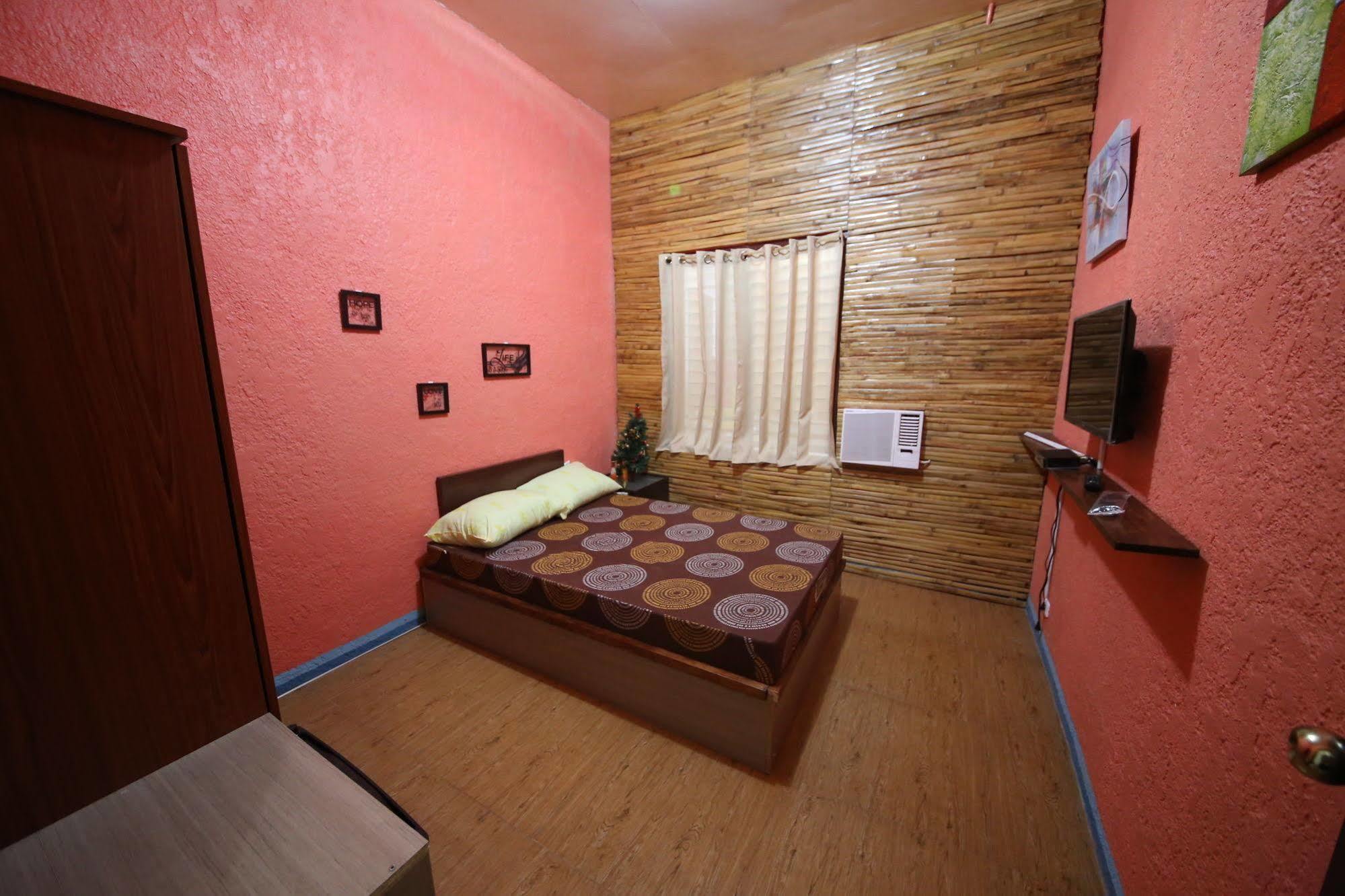Dee Guest House Мактан Экстерьер фото