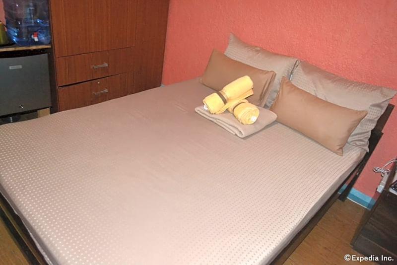Dee Guest House Мактан Экстерьер фото